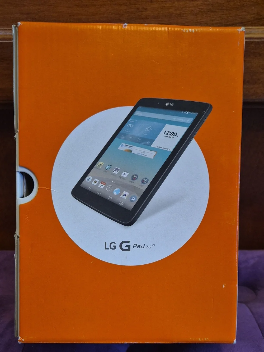 LG G Pad 7.0 Black Tablet Keboard And Purple Case
